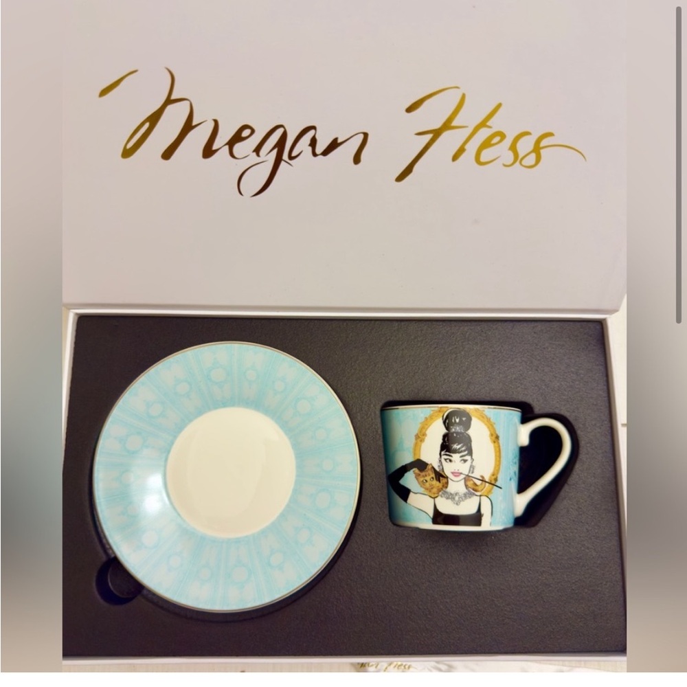Grace Kelly Tea Cup Gift Set By Megan Hess - Picture 7 of 9